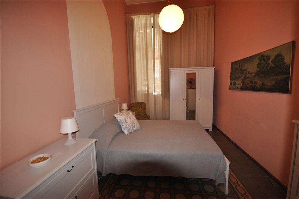 A Casa Di Laura Bed and Breakfast Κατάνια Εξωτερικό φωτογραφία